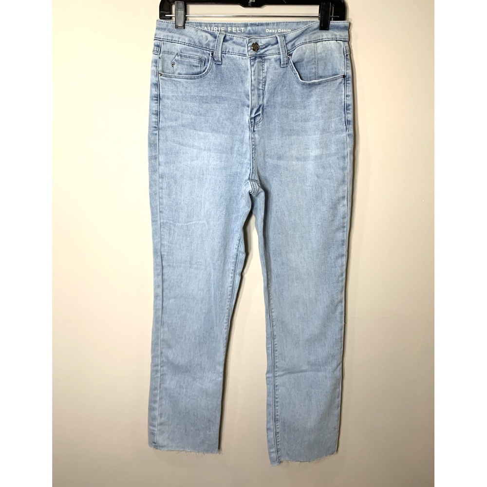 Laurie Felt Jeans Womens 8 29X26 Daisy‎ Denim Slim Crop Raw Hem Light Wash